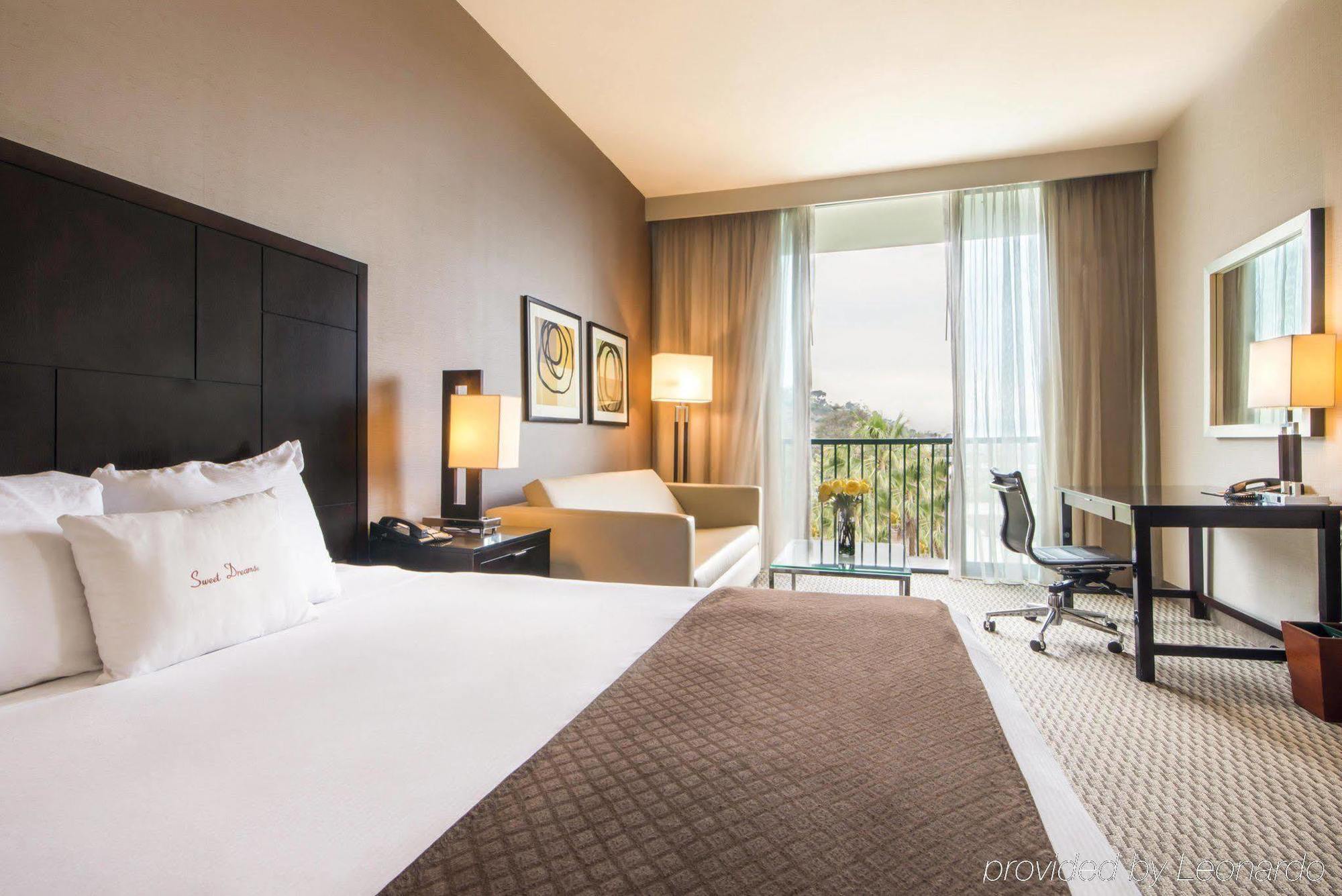 Doubletree By Hilton San Diego Hotel Circle Exterior foto